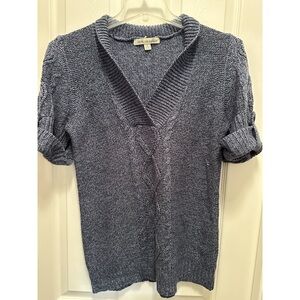 Debbie Morgan Medium Sweater rolled button cuffed Short Sleeve Top Blue V-Neck